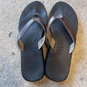 Rainbow vegan flip flops size 8
